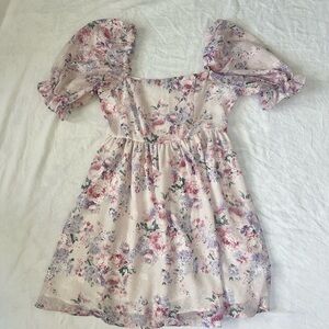 Women’s Floral Puff-Sleeve Dress in Light Pink